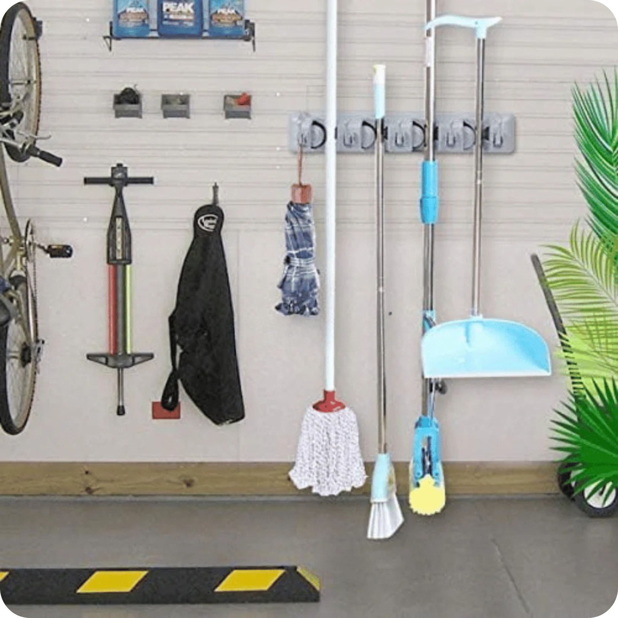 Organizador de Escobas Multifuncional | GripRack®