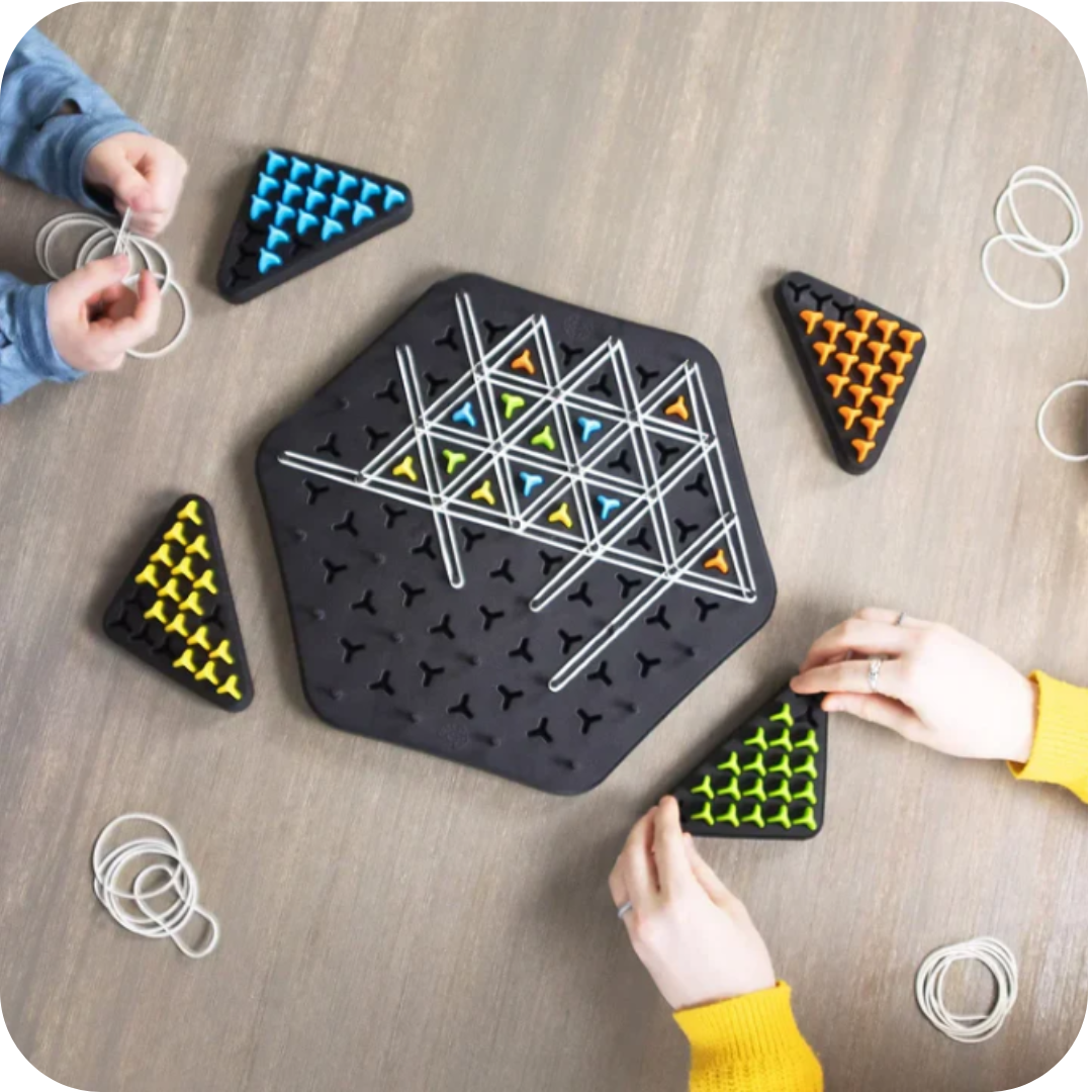 Juego de Estrategia con Bandas Elásticas | ChainMaster